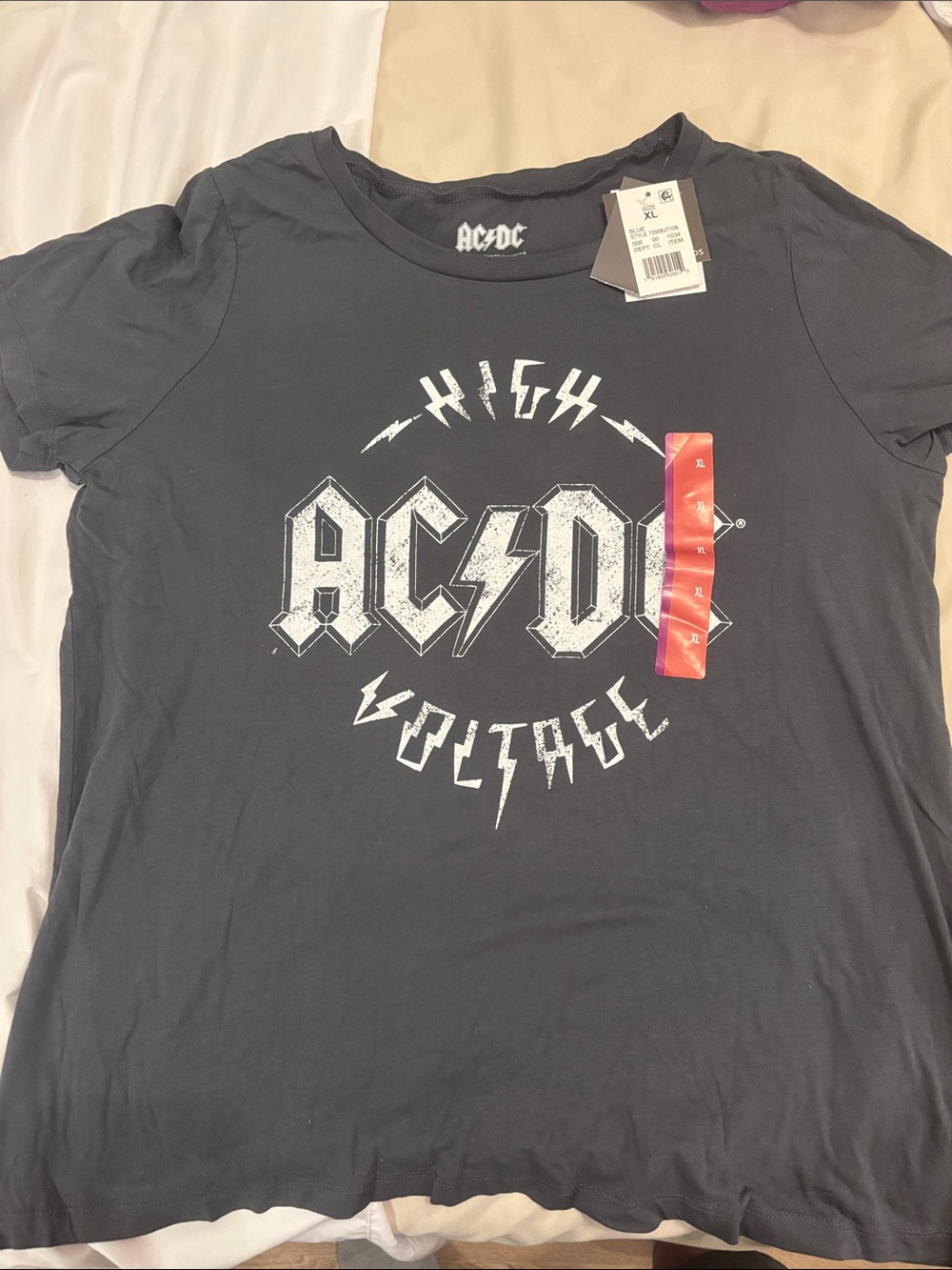 AC/DC Kids Short Sleeve Graphic Tee in Charcoal Gray with White Logo